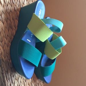 NR Rapisardi Wedge Sandals